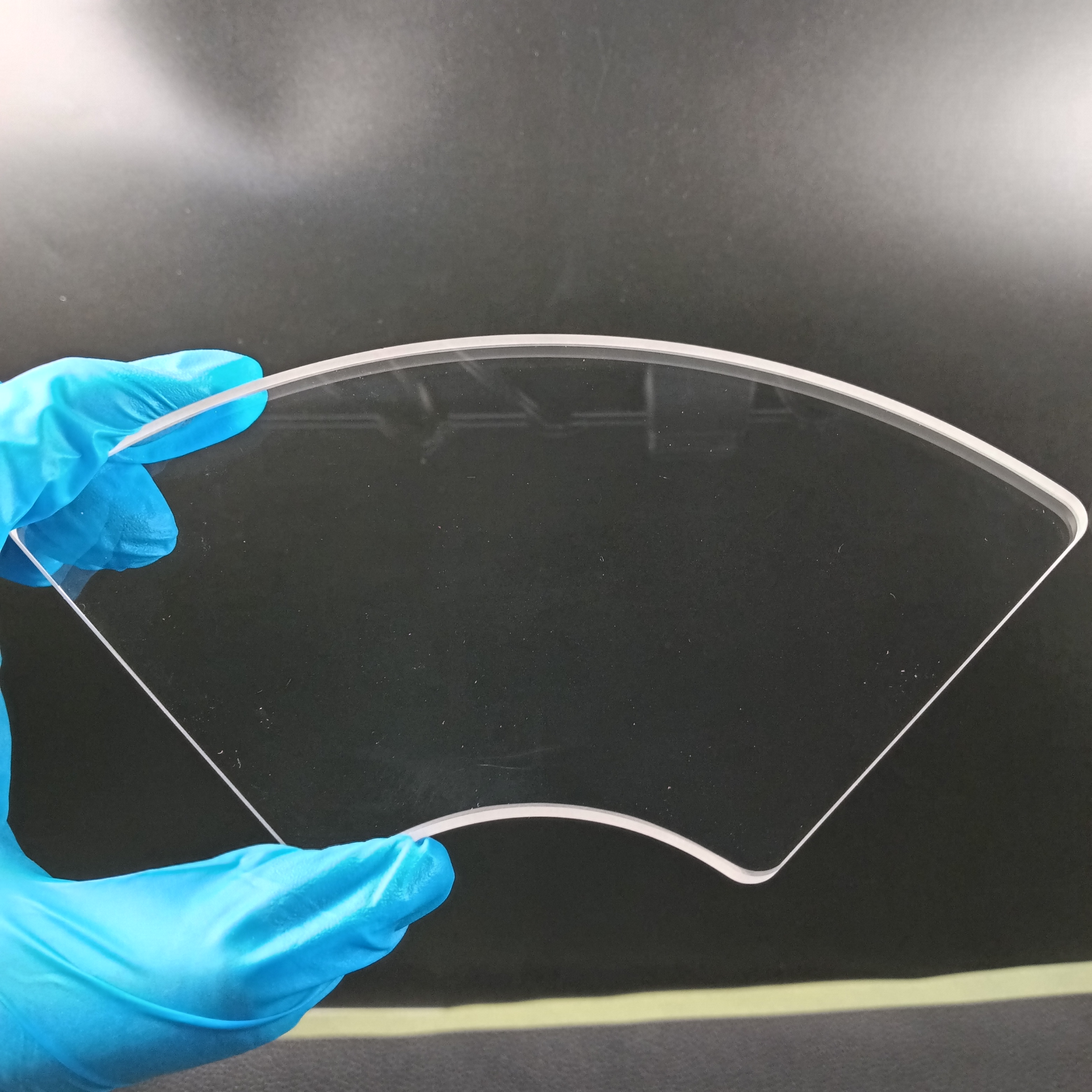 Polished sapphire window